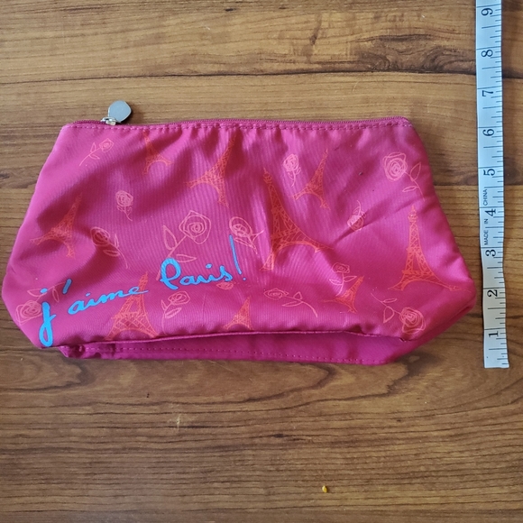 Lancome J'aime Paris! Hot Pink Makeup Bag - Picture 6 of 7